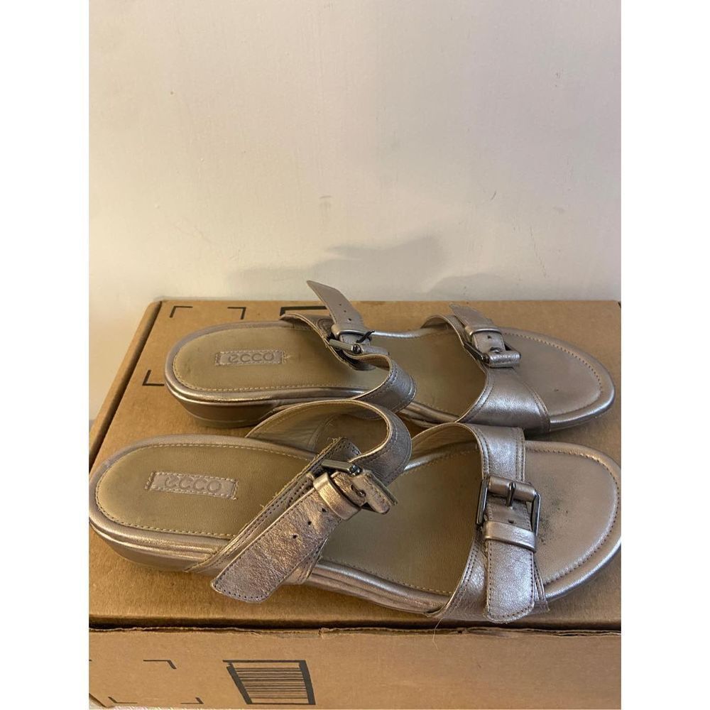 Ecco 2 strap buckle sandals silver size 37